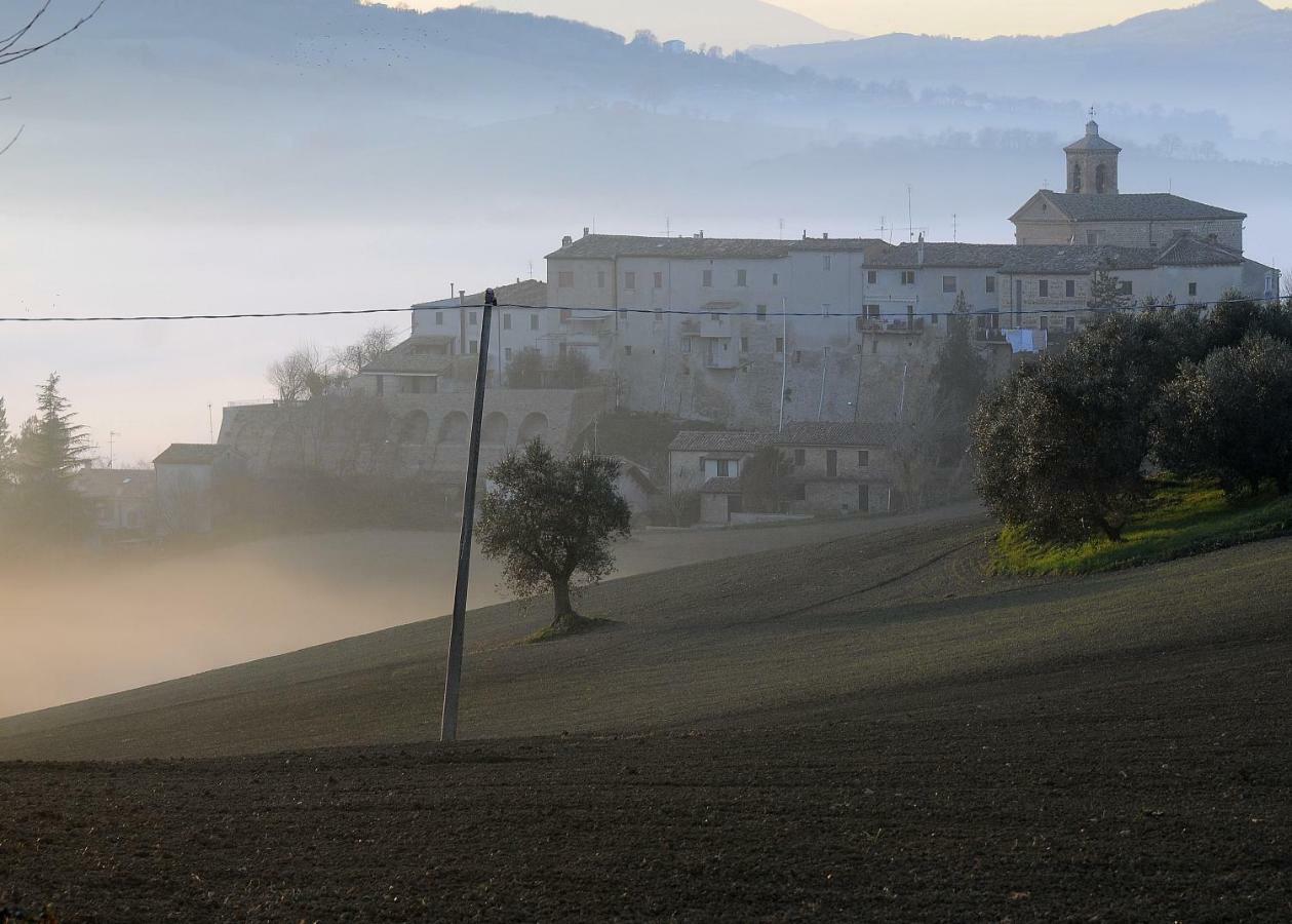 Il Capuccio Guest House San Lorenzo in Campo Exterior photo